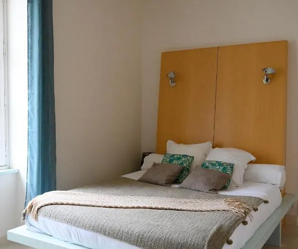 Couette-café Vignoble Château Piéguë - Winery Rochefort-sur-Loire