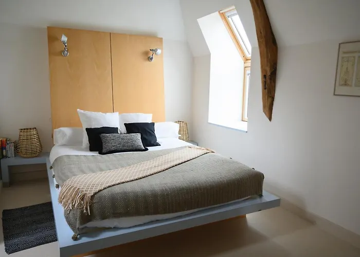 Vignoble Chateau Piegue - Winery